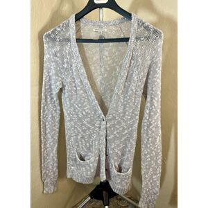 American Eagle Outfitters open-knit cardigan in a gray textured weave. Size M